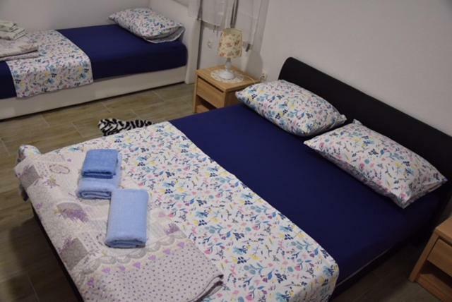 דירות ספליט Apartman Kristina מראה חיצוני תמונה